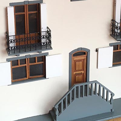 Maison de poupées - façade - Dominique Cappelle ()